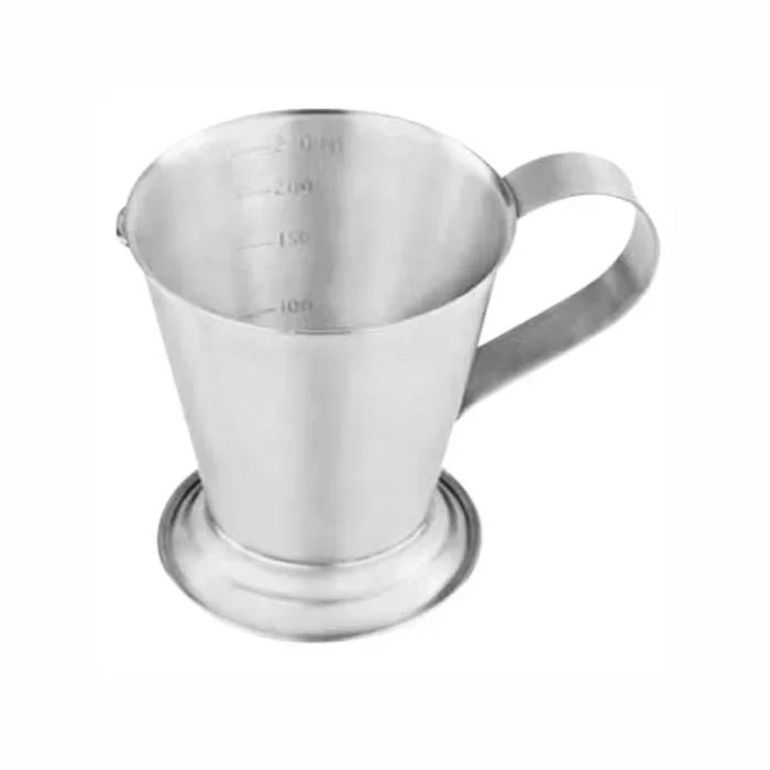 MEASURING JUGS, BUCKETS & IRRIGATORS